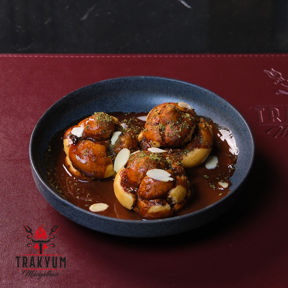 Çikolatalı Profiterol