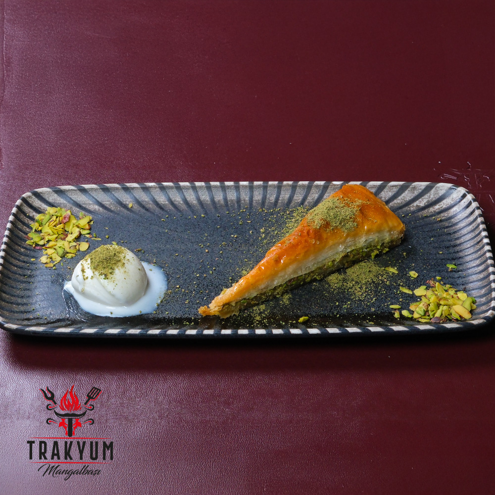 Havuç Dilim Baklava