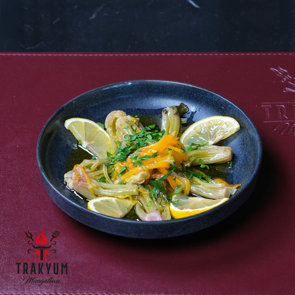 Zeytinyağlı Kök Ispanak