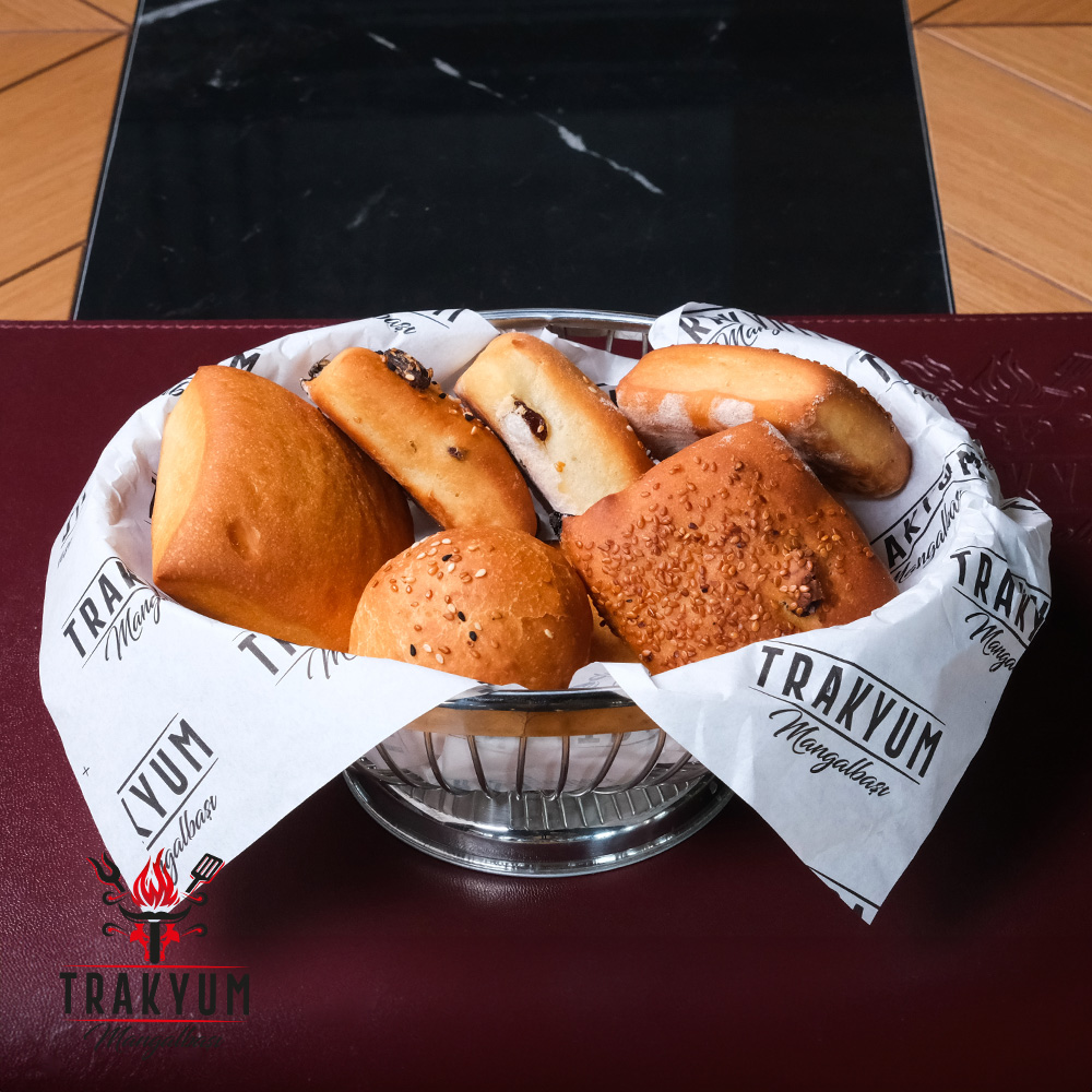 Trakyum Ekmek Sepeti