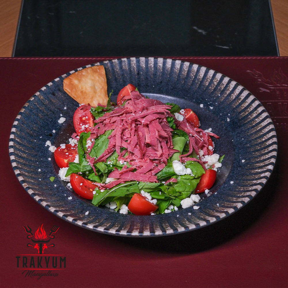 Kuru Etli Yeşil Salata